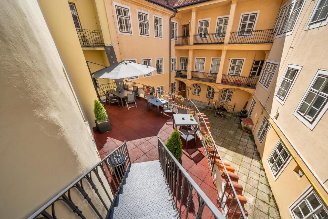 Old Town - Aparthotel Michalska Prague Exterior photo