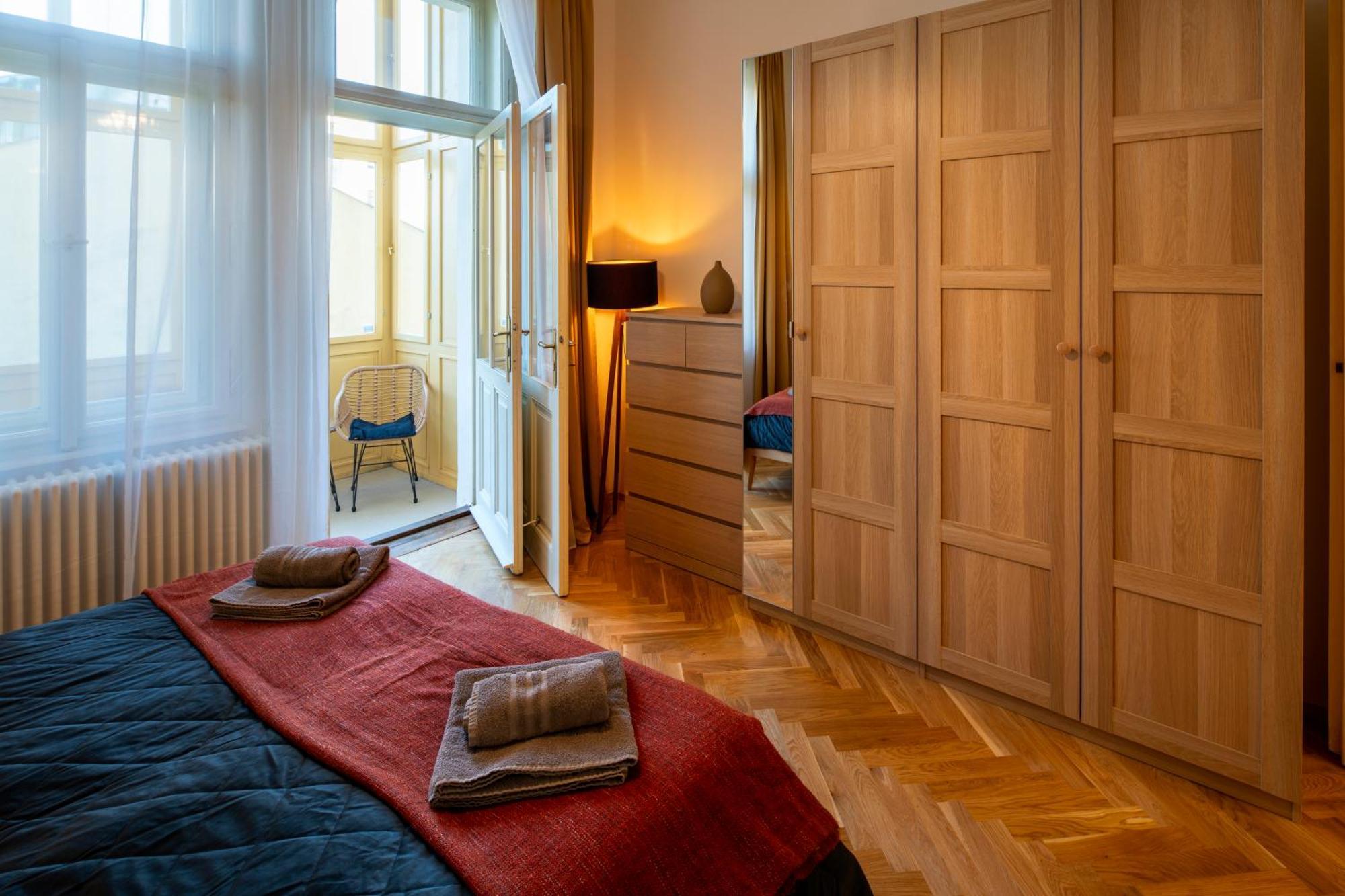 Old Town - Aparthotel Michalska Prague Exterior photo