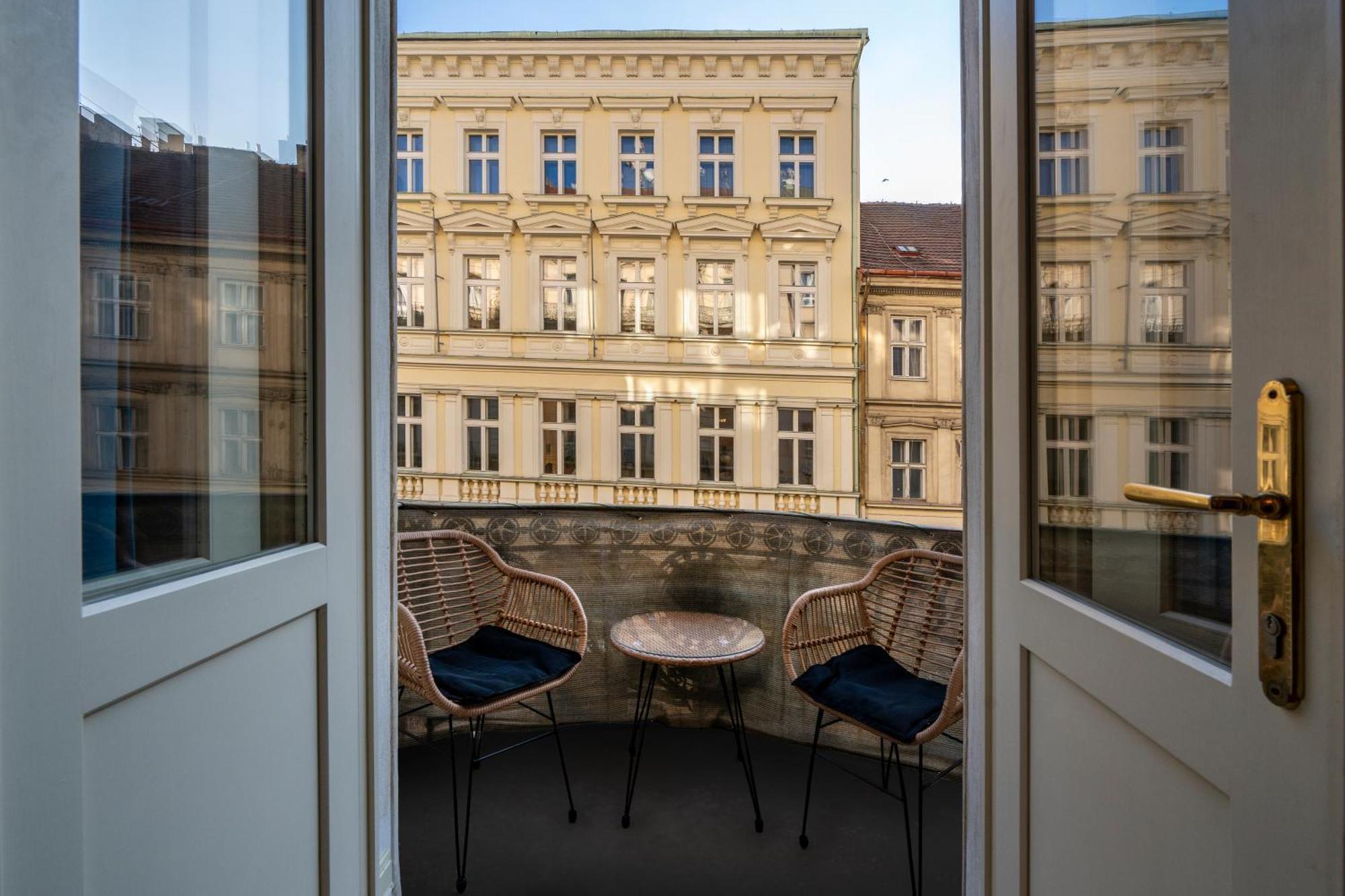 Old Town - Aparthotel Michalska Prague Exterior photo